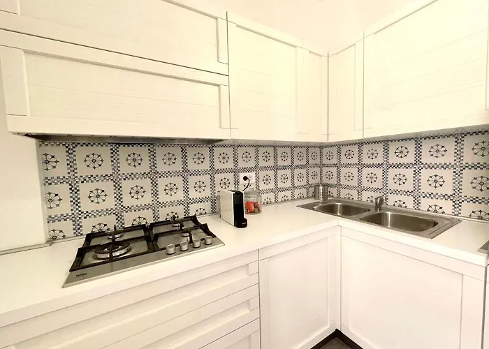 Via Roma House בית נופש קרלופורטה